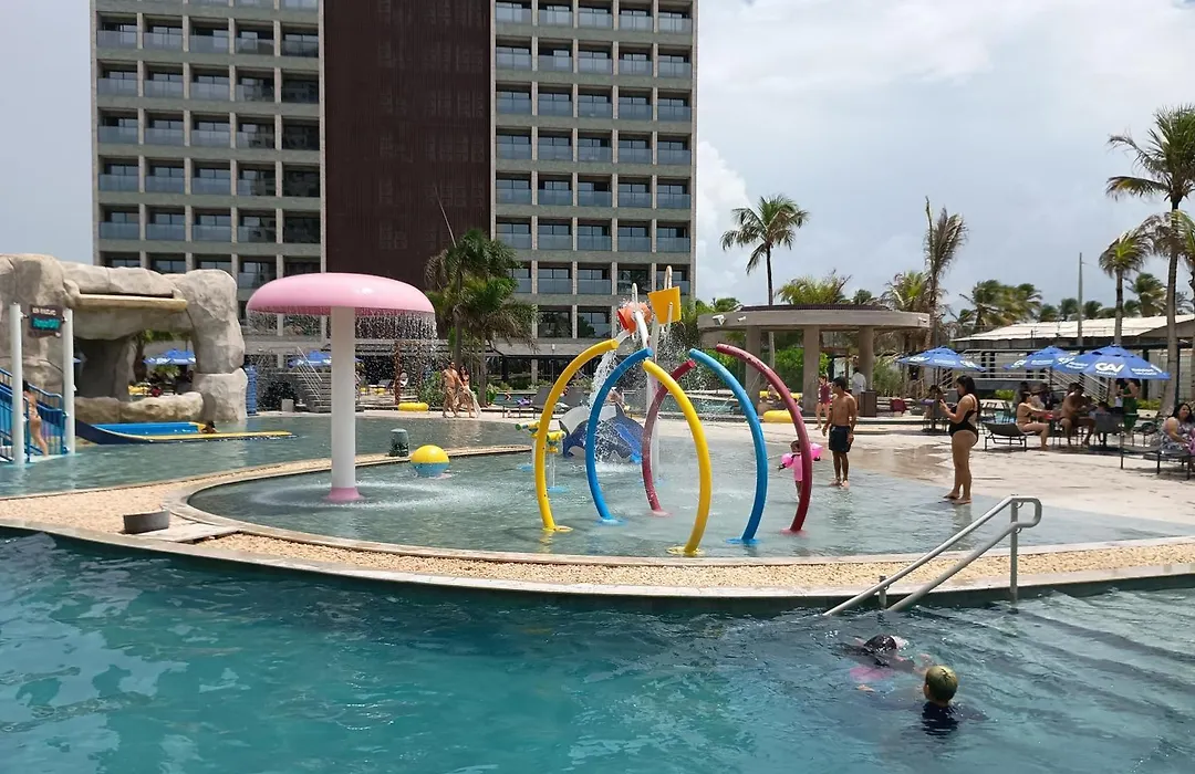 Salinas Premium Resort-1